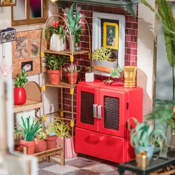 Miniature Halloween House