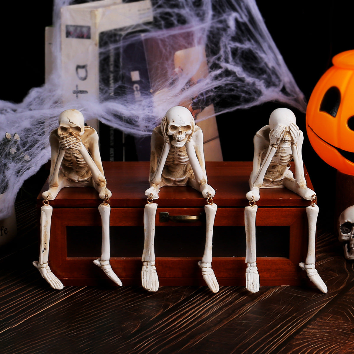 Halloween ghost skulls