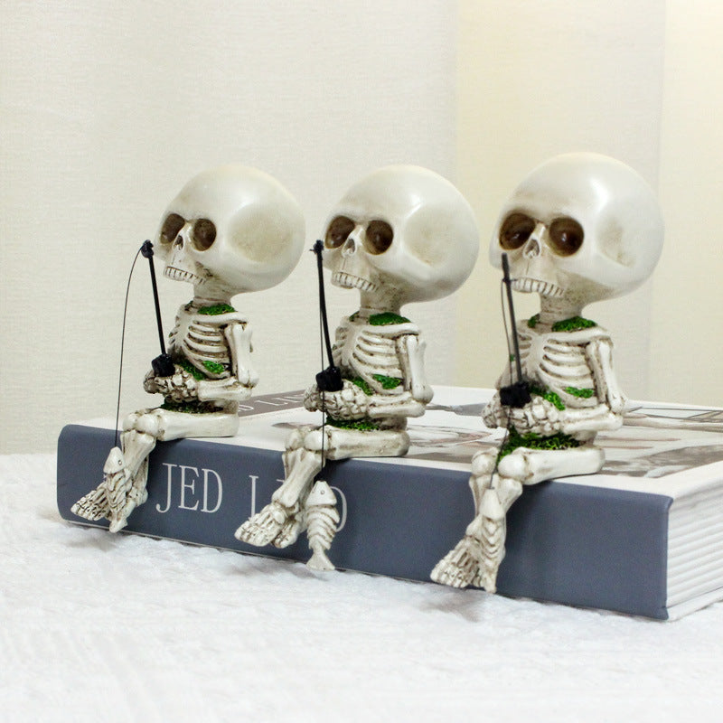 Skeleton Aquarium Courtyard