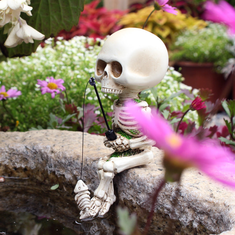 Skeleton Aquarium Courtyard
