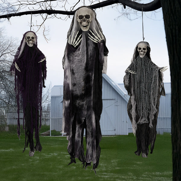Hanging Skeleton Ghost